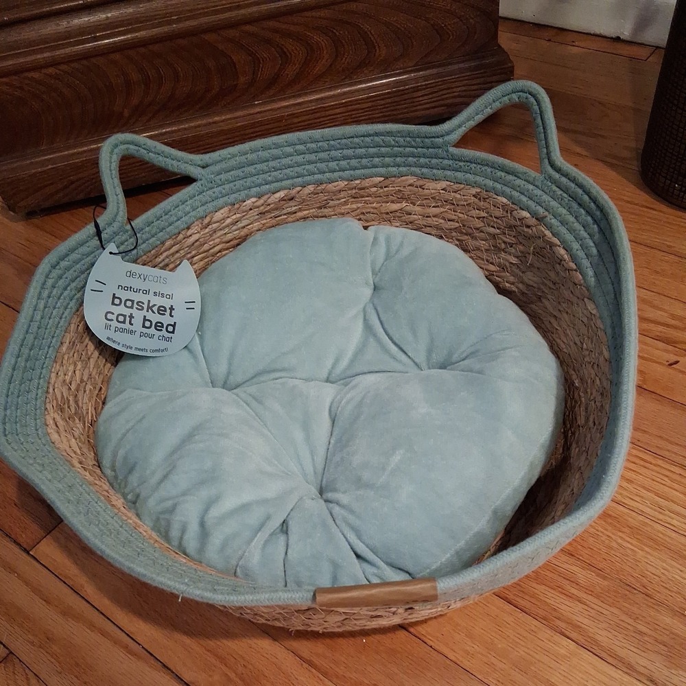 Dexycats Natural Sisel Basket Cat Bed w/Removable Cushion 5.5"tall & 17"wide NEW
